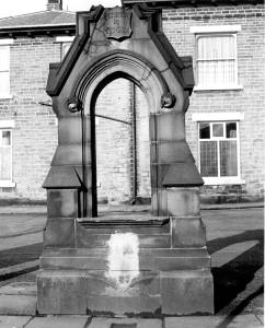 Norfolk Square fountain
