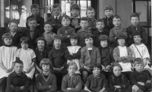 Hadfield Castle School class 1931