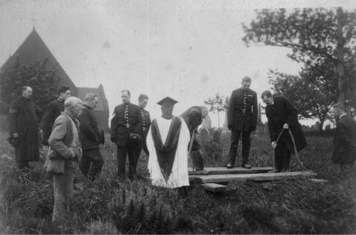 Funeral of Hannah Calladine and her children