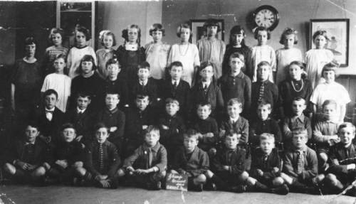 Pikes Lane Council School, 1924